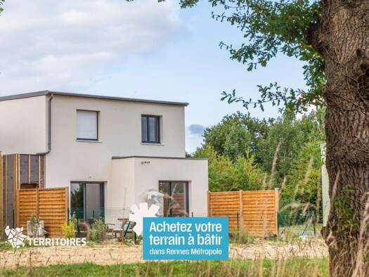 Terrain constructible à vendre 79 800 € 247 m² de terrain La Chapelle-Thouarault 35590