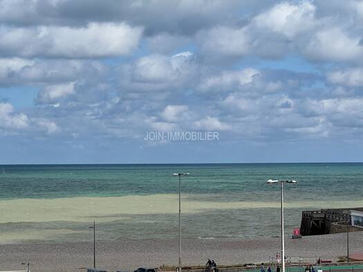 Appartement à vendre 192 000 € 3 pièces 2 chambres 75 m² Étage 4/4 Front de Mer-Plage de Dieppe Dieppe 76200