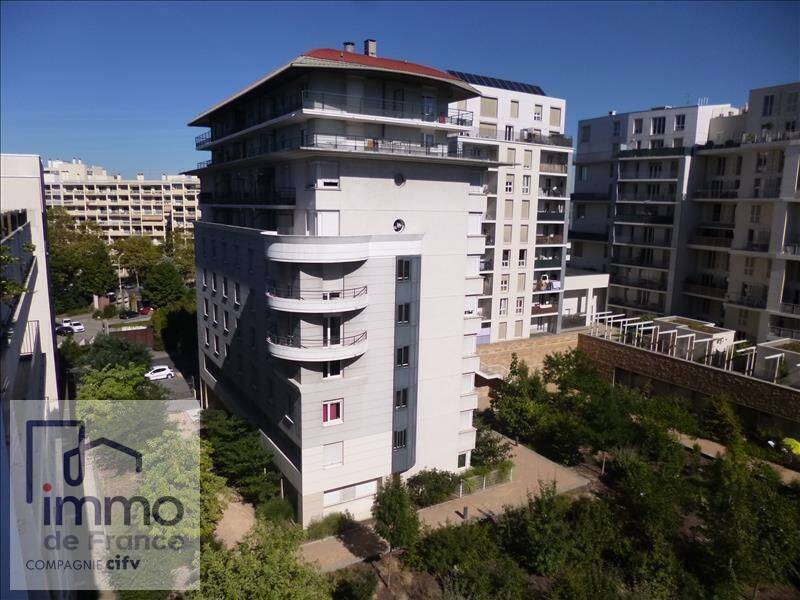 Maison à louer, 18m², LYON 8E