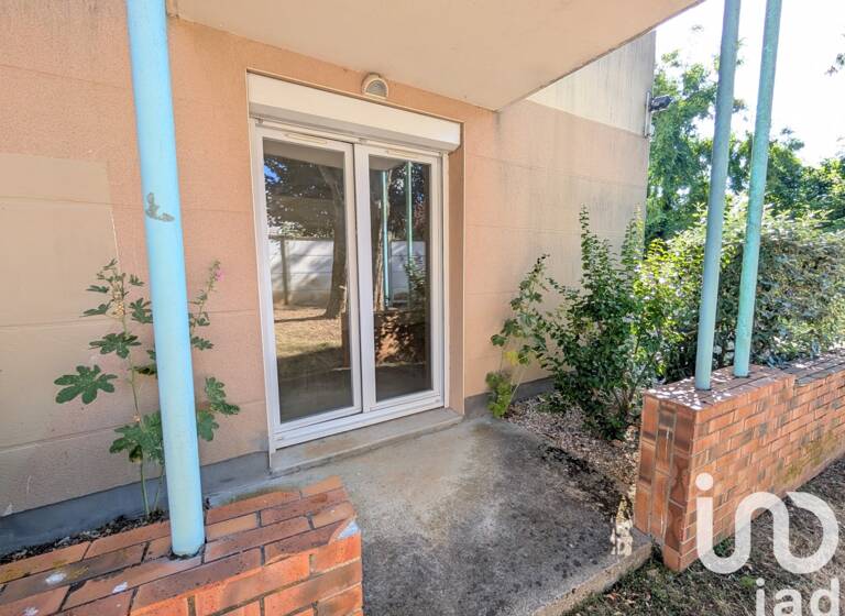 Appartement à vendre 74 000 € 1 pièce 25 m²<br/>superficie RDC/3<br/>étage Trois Cités Poitiers 86000