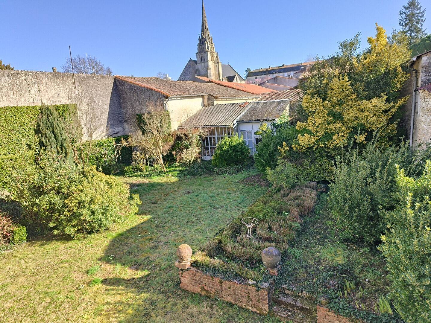 Maison à vendre, 331m², LA MOTHE SAINT HERAY