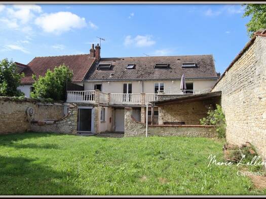 Immeuble à vendre 164 000 € 131 m² Centre Ville Pithiviers 45300