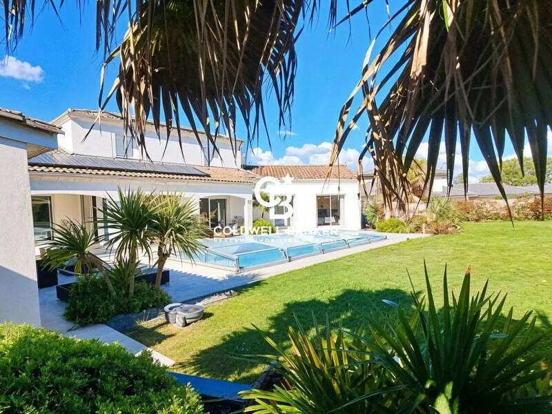 Maison à vendre, 238m², SAINT AUBIN DE MEDOC