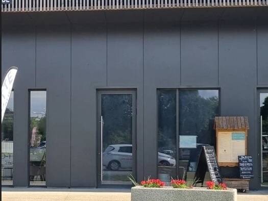 Local commercial à vendre 75 000 € 50 m² de surface de vente Pouillon 40350