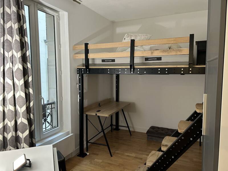 Maison à louer, 16m², PARIS 18E