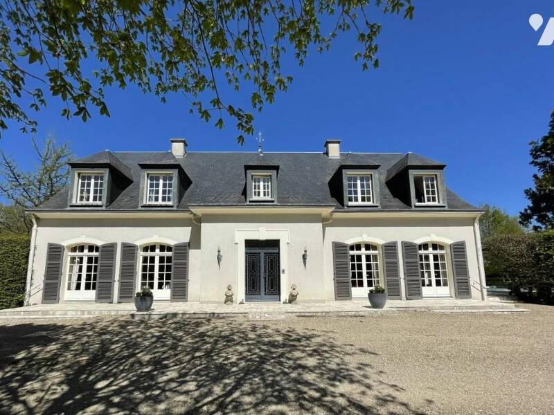 Maison à vendre, 370m², BOURGES