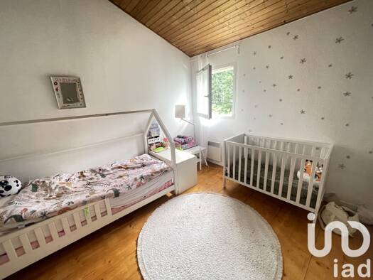 Duplex à vendre 170 000 € 3 pièces 2 chambres 72 m² Étage 1/2 Cavailles-Camparian Cenon 33150