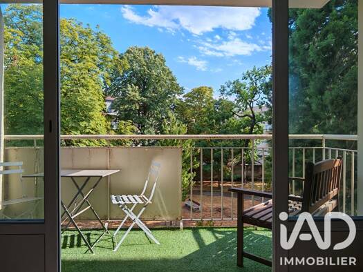 Appartement à vendre 229 000 € 3 pièces 2 chambres 60 m² Étage 2/4 Centre Ville Tassin-la-Demi-Lune 69160