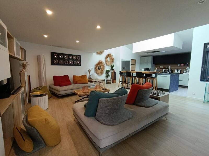 Maison à vendre, 174m², NIMES