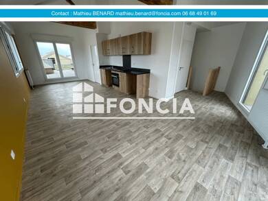 Duplex à louer 981 € 5 pièces 4 chambres 100 m² Étage 4/5 Fleury-sur-Orne 14123