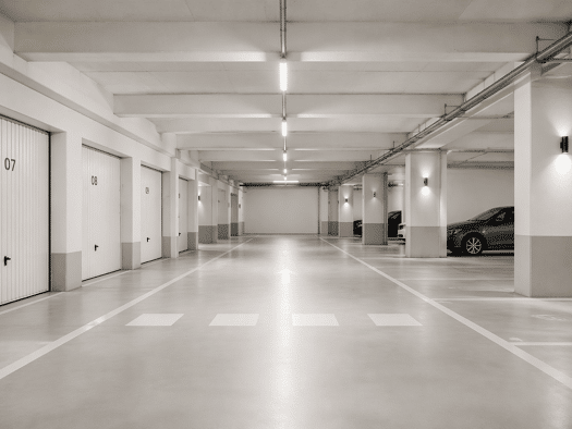 Parking à vendre 28 000 € 29,5 m² Blocarde-Bosquets Hyères 83400