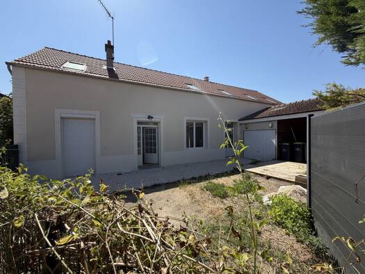 Maison à vendre 339 000 € 6 pièces 5 chambres 200 m² 289 m² de terrain Villers-Cotterêts 02600