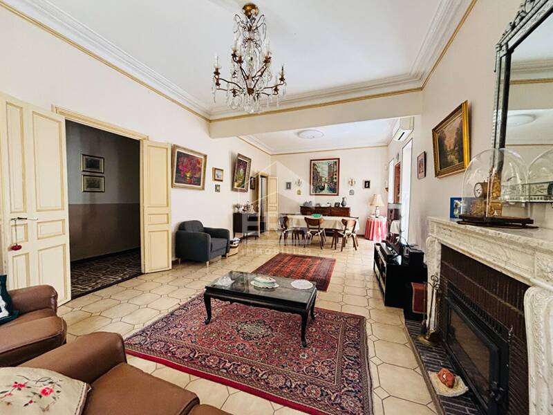 Maison à vendre, 214m², SAINT MITRE LES REMPARTS