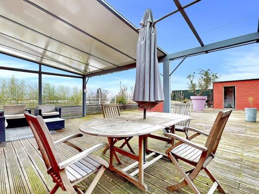 Appartement à louer 1 620 € 6 pièces 5 chambres 320 m² RDC/2 Doux-Plateau Tournon-sur-Rhône 07300