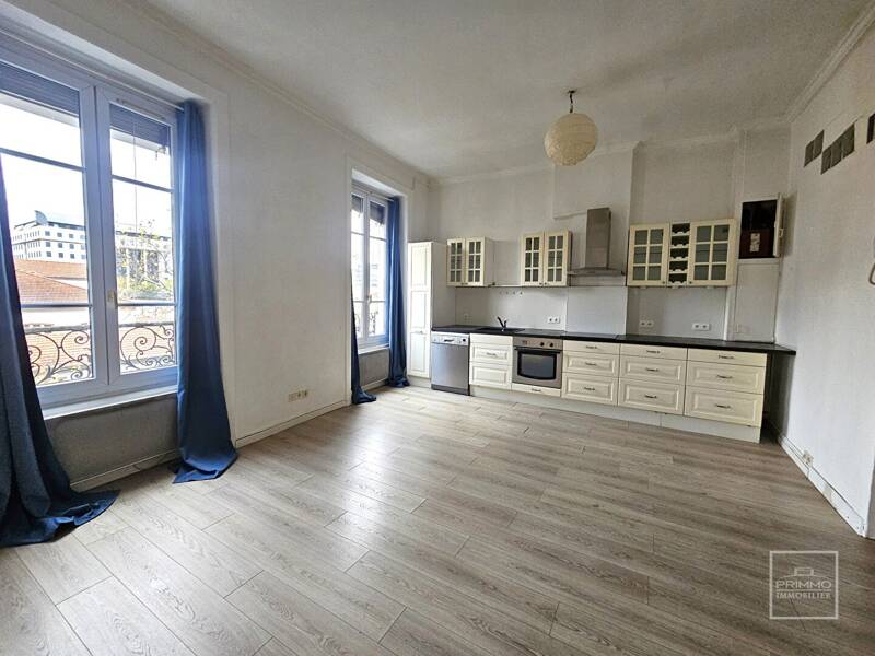Maison à louer, 68m², LYON 6E