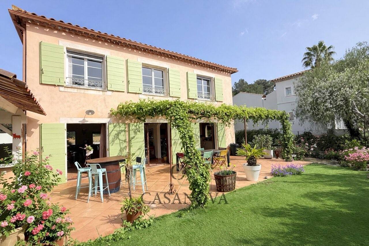 Maison à vendre, 169m², BEZIERS
