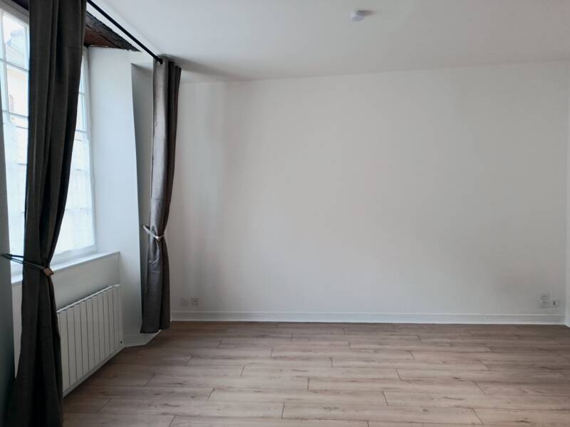 Maison à louer, 23m², ORLEANS