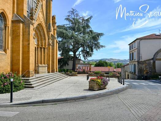 Maison de plain-pied à vendre 310 000 € 4 pièces 3 chambres 99 m² 824 m² de terrain Savigny 69210
