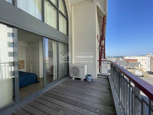 Duplex à vendre 924 000 € 5 pièces 4 chambres 121,9 m² Étage 3/3 Aiguillon Arcachon 33120