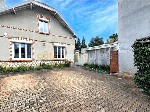 Maison à vendre 499 200 € 6 pièces 4 chambres 134 m² 785 m² de terrain Bannier-Coligny Orléans 45000
