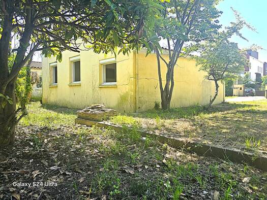 Maison de plain-pied à vendre 262 500 € 4 pièces 3 chambres 61 m² 320 m² de terrain Zone d'Activité Fabrègues 34690