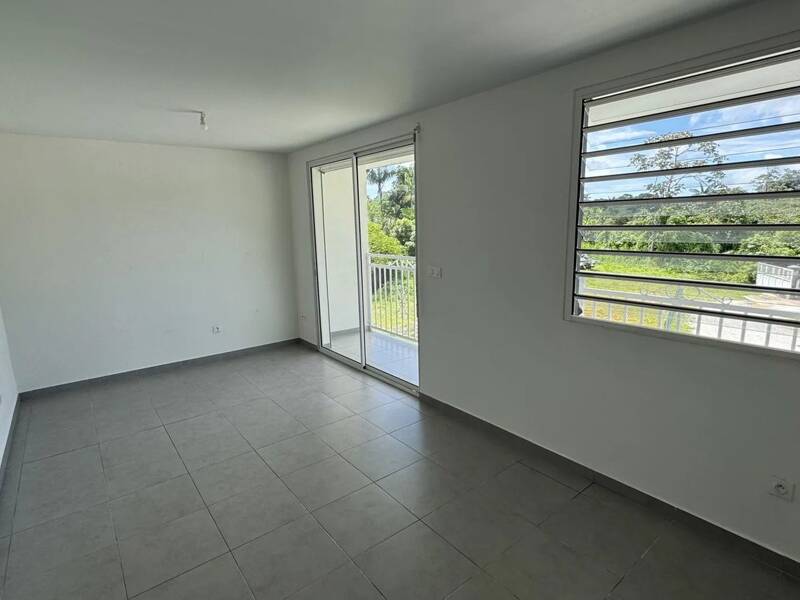 Maison à louer, 76m², MATOURY