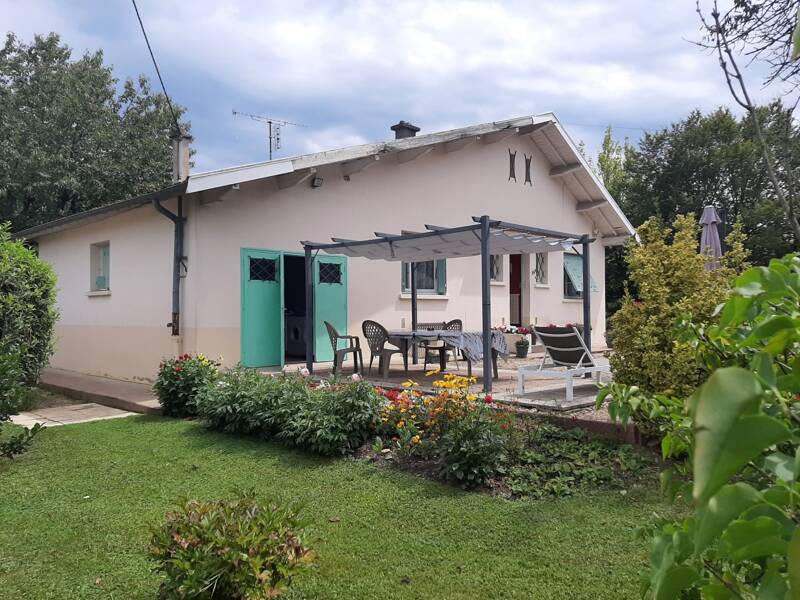 Maison à vendre, 74m², BAGE LE CHATEL