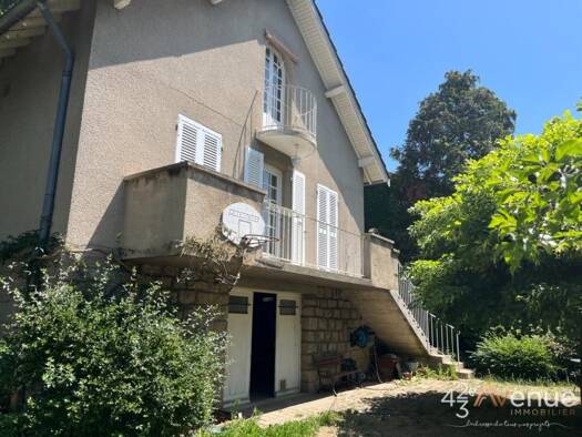 Maison à vendre 252 000 € 4 pièces 3 chambres 90 m² 827 m² de terrain Nord Boutheon Plaine Andrézieux-Bouthéon 42160