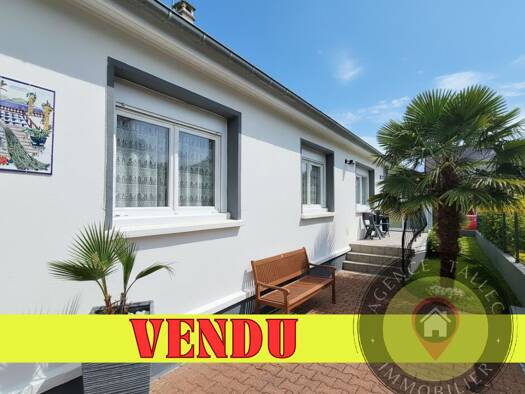 Maison à vendre - Première occupation - de 1.1M € 3 pièces 2 chambres 77 m² 562 m² de terrain Taden 22100