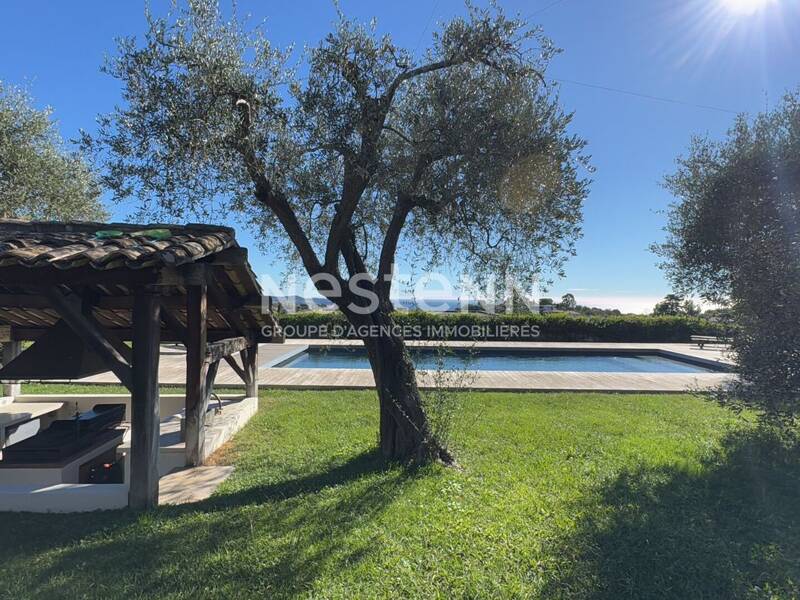 Maison à louer, 264m², NICE