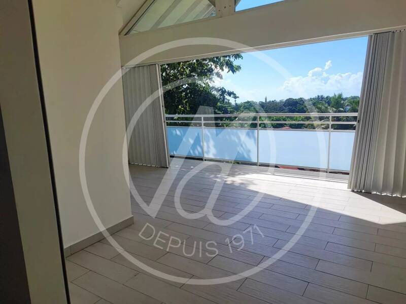 Maison à louer, 0m², PETIT BOURG