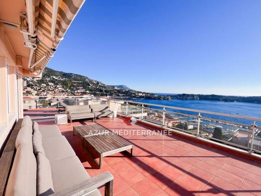 Appartement à vendre 1 680 000 € 3 pièces 2 chambres 94 m² Étage 5/5 Col de Villefranche Villefranche-sur-Mer 06230