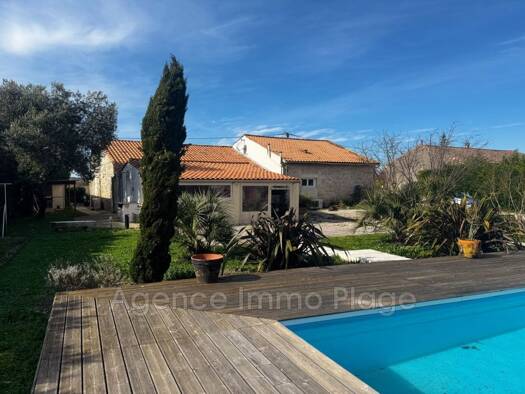 Maison à vendre 346 500 € 4 pièces 3 chambres 148 m² 1 415 m² de terrain Bégadan 33340