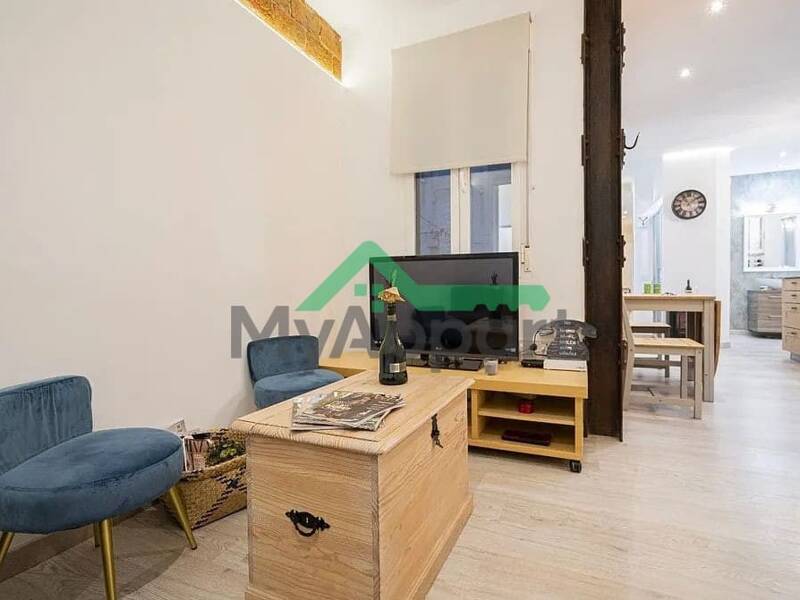 Maison à louer, 40m², PARIS 17E