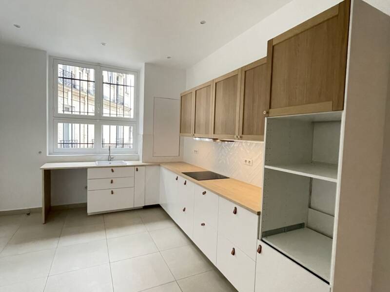 Maison à louer, 219m², PARIS 17E