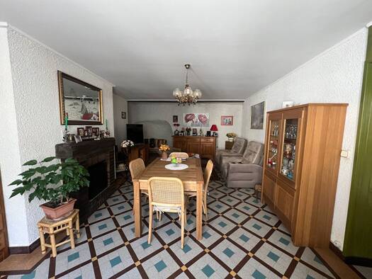 Maison à vendre 212 500 € 3 pièces 2 chambres 93 m² 345 m² de terrain Vouvray 37210