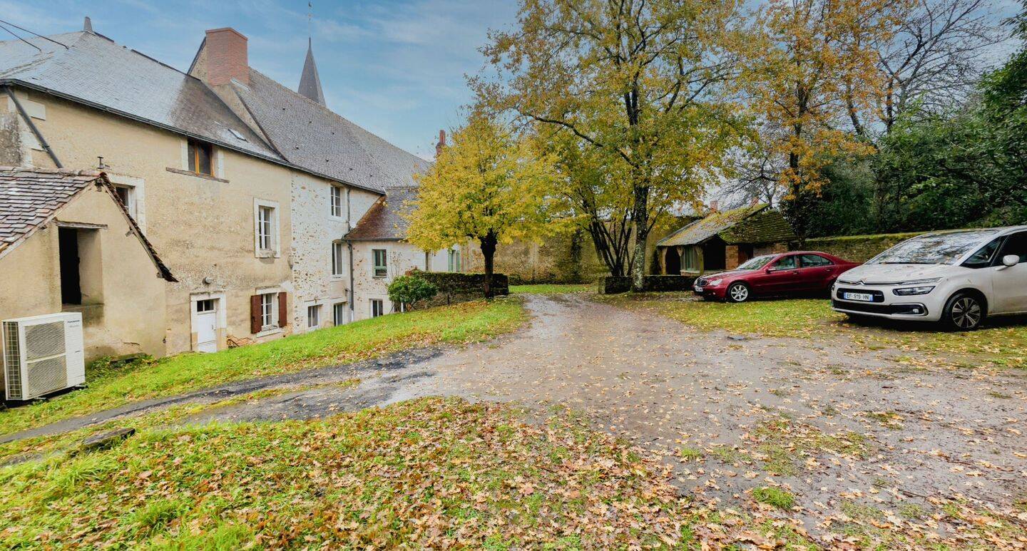 Maison à vendre, 426m², SAINT JEAN DE LA MOTTE