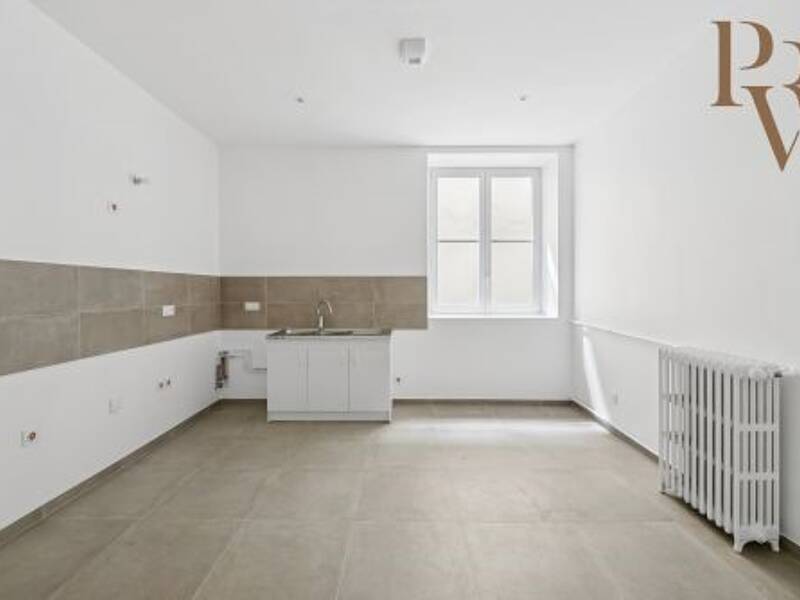 Maison à louer, 201m², PARIS 17E