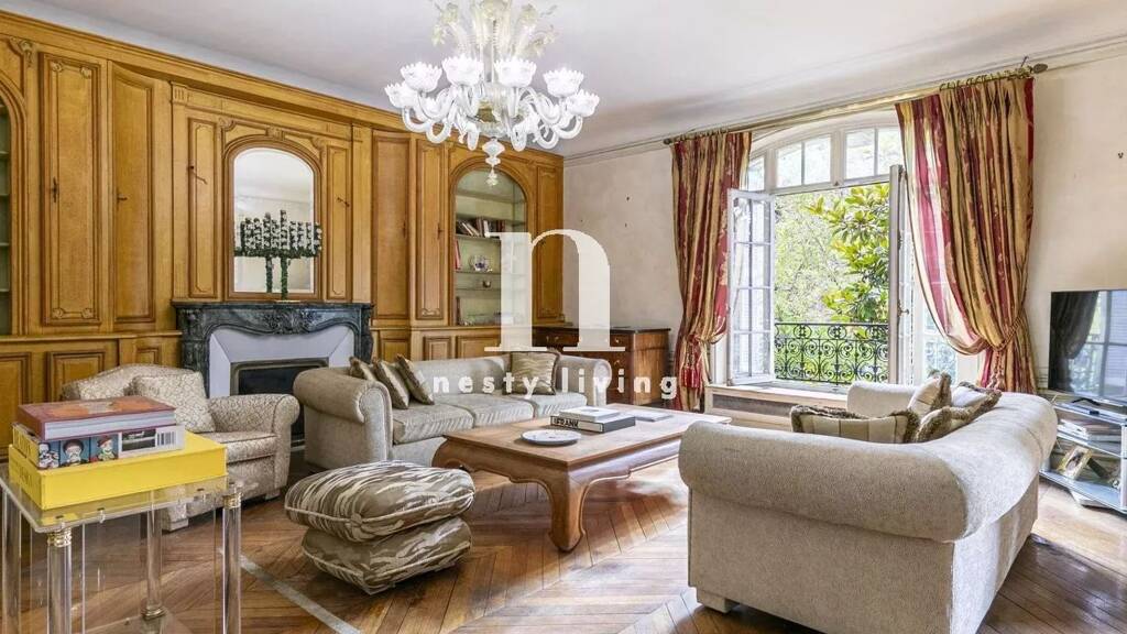 Appartement à vendre 2 990 000 € 7 pièces 4 chambres 246 m² Étage 1/7 Porte Dauphine Paris 16ème 75016