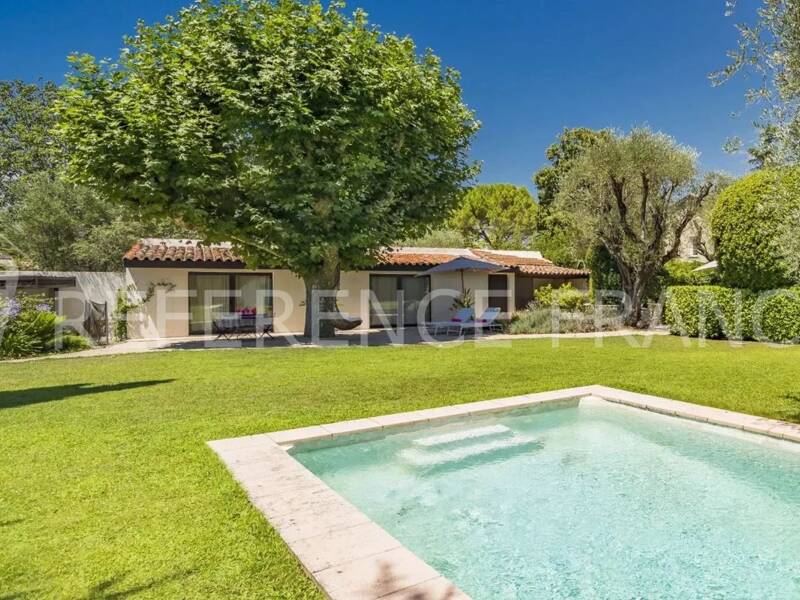 Maison à louer, 300m², MOUGINS