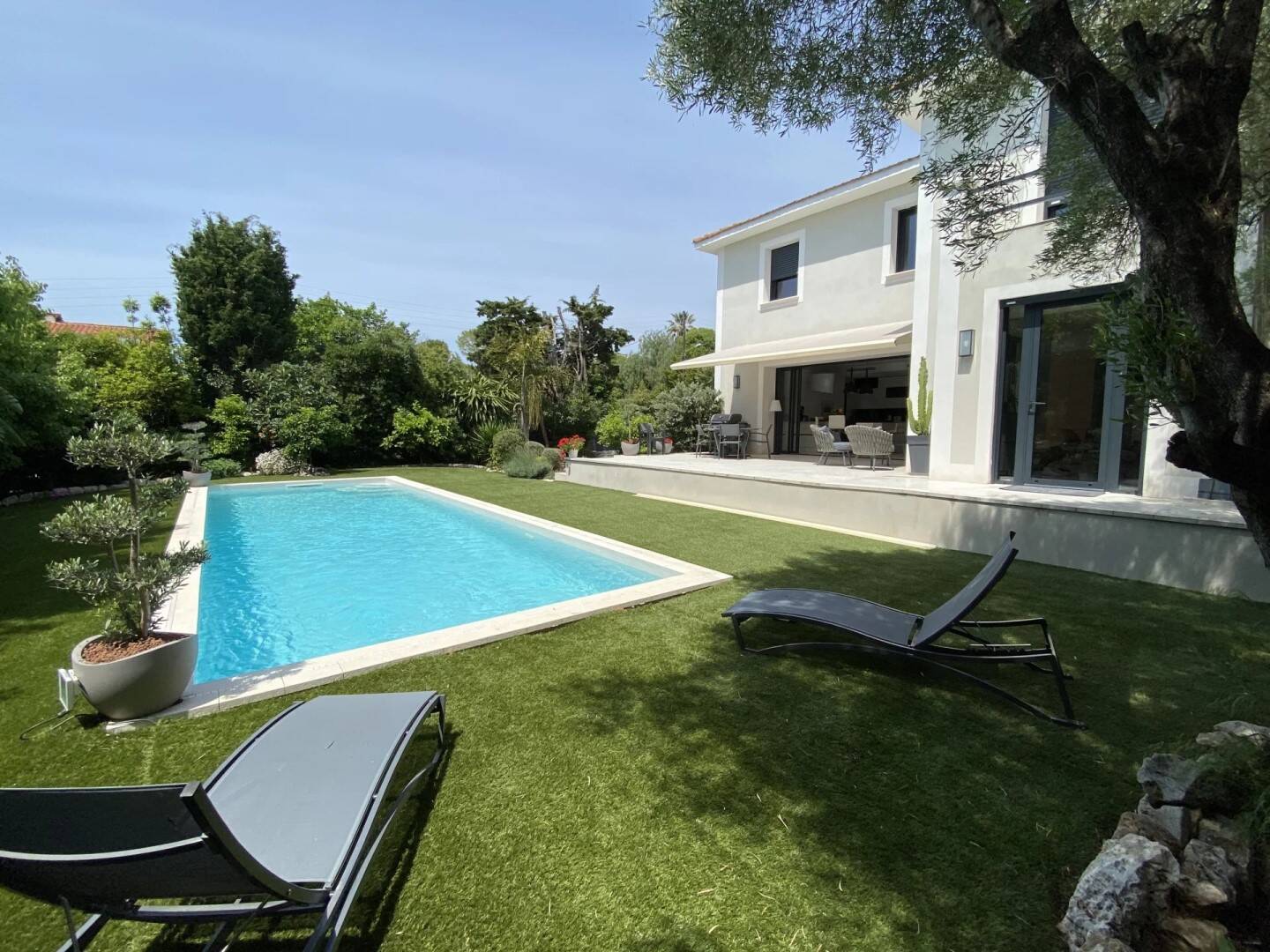 Maison à vendre, 247m², ANTIBES