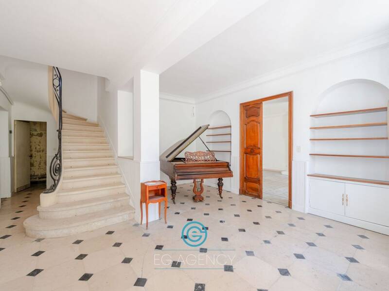 Maison à vendre, 280m², MARSEILLE 12E
