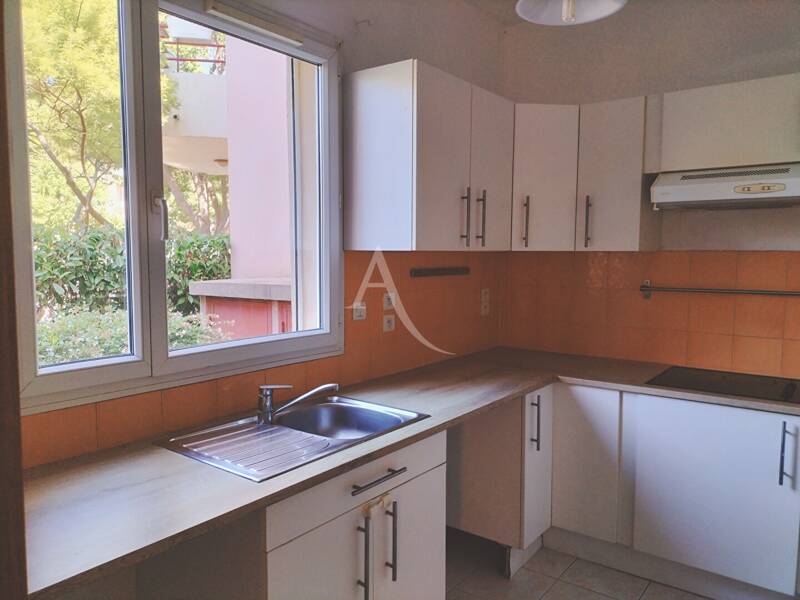 Maison à louer, 78m², CARQUEIRANNE