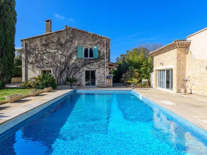 Maison à vendre, 292m², SAINT VICTORET