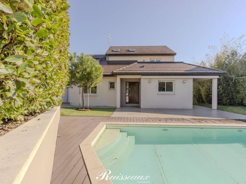 Maison à vendre, 180m², FONTAINE LES DIJON