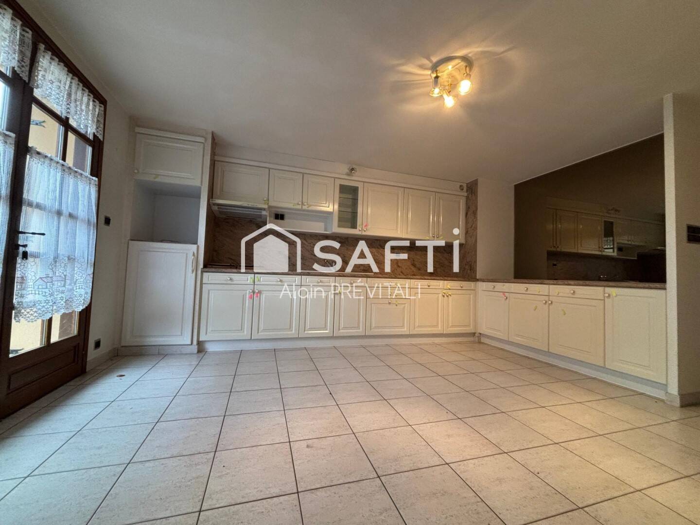 Maison à vendre, 157m², OYONNAX