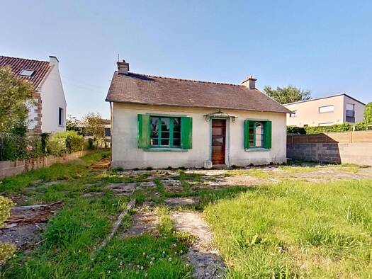 Maison à vendre 174 863 € 3 pièces 2 chambres 65 m² 634 m² de terrain Centre Ville Paimpol 22500