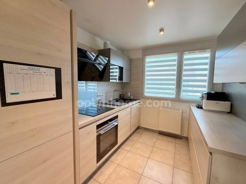 Maison à vendre, 102m², CUVAT