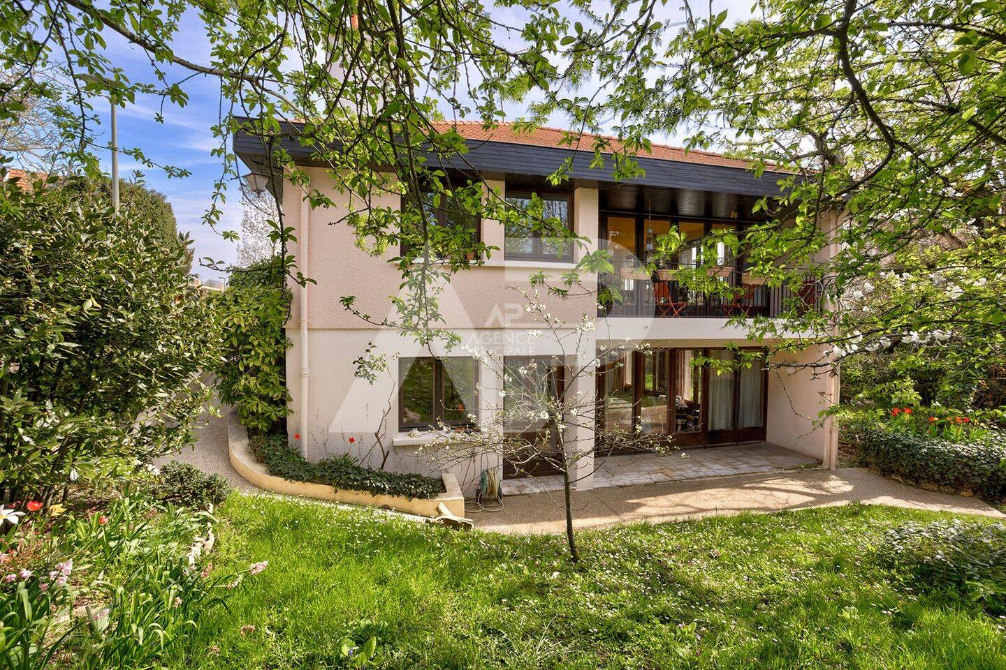 Maison à vendre, 201m², SEVRES