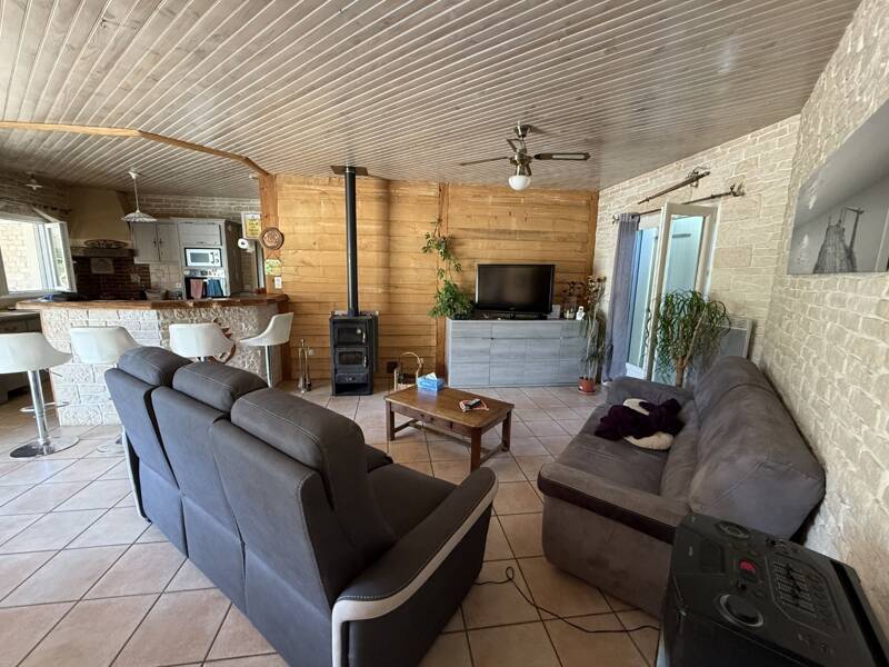 Maison à vendre, 108m², SAINT PIERRE LE VIEUX